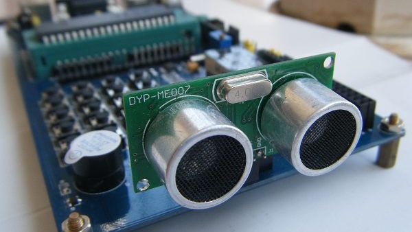 基于UART的高精度超声波测距